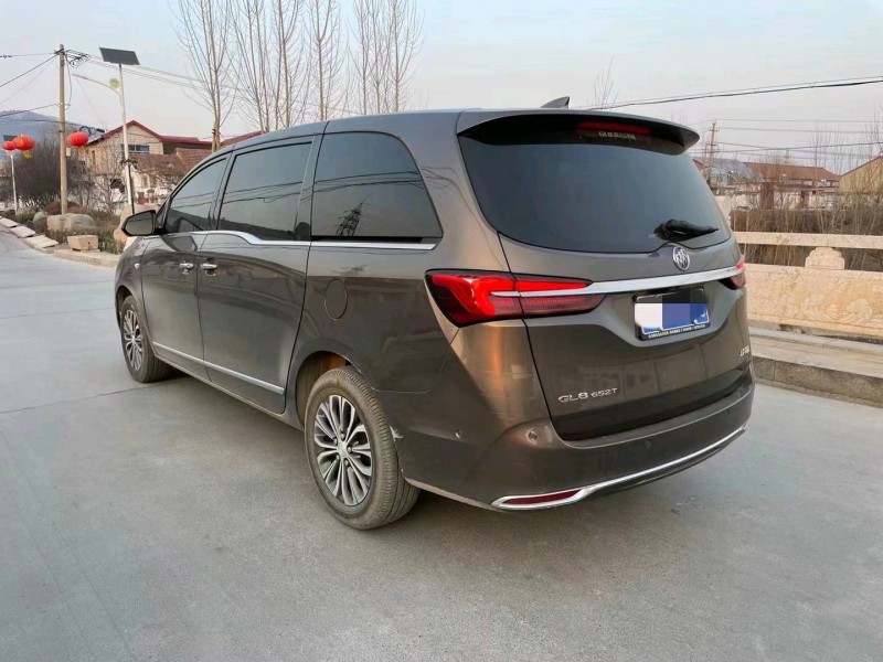 枣庄21年别克GL81