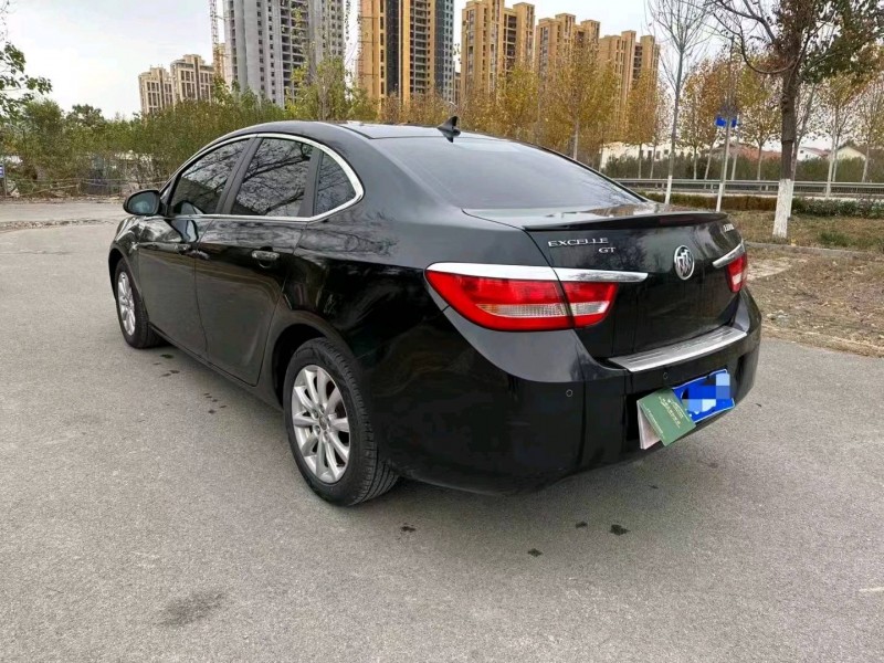 枣庄13年别克英朗GT5