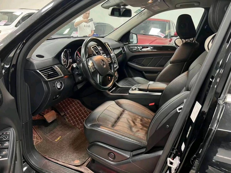 东莞16年奔驰GLS5