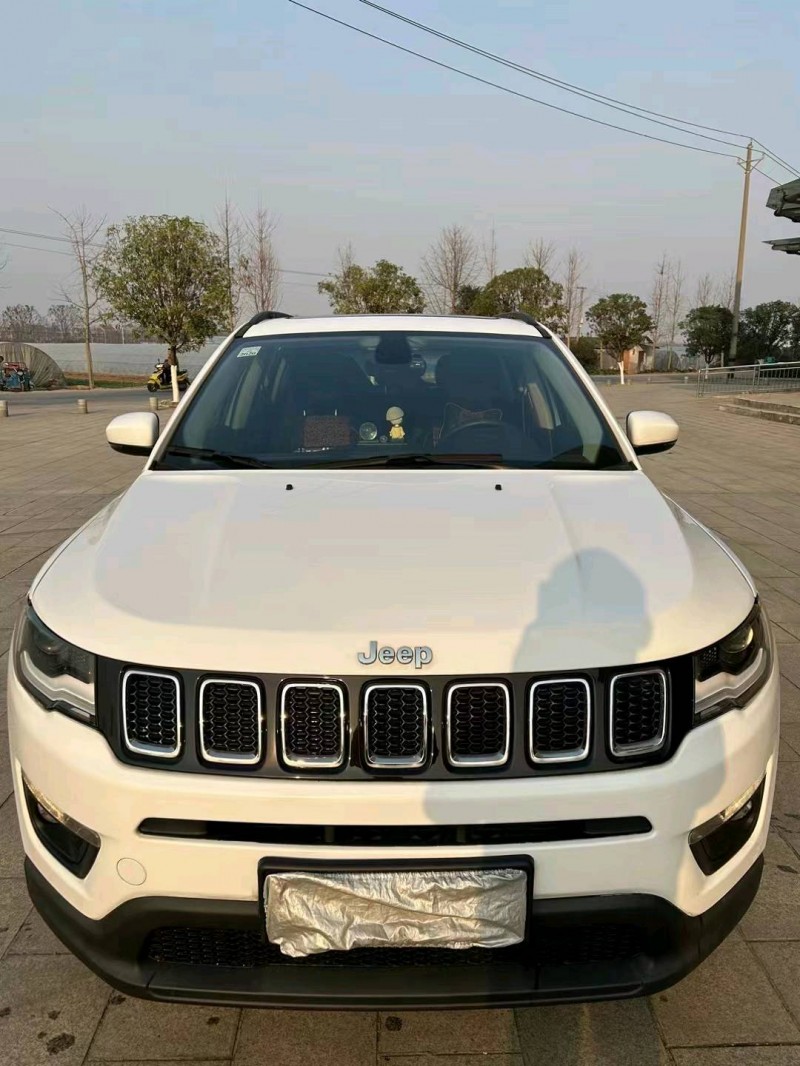 宜昌18年Jeep指南者9