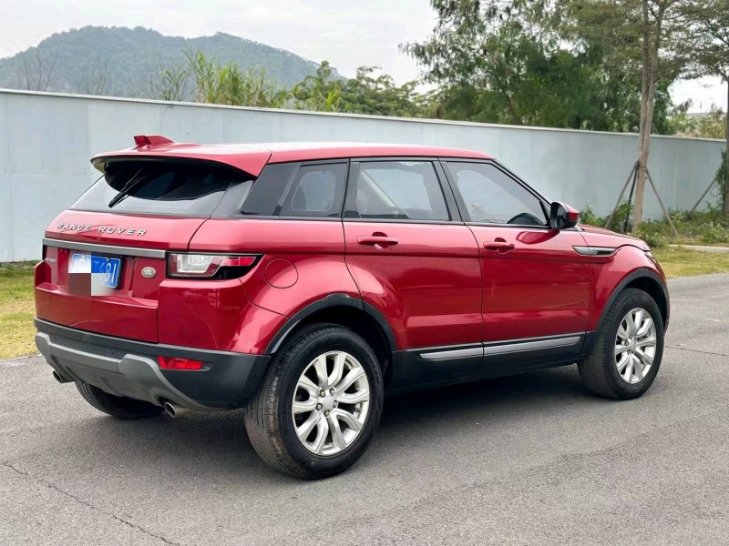 东莞18年路虎极光7