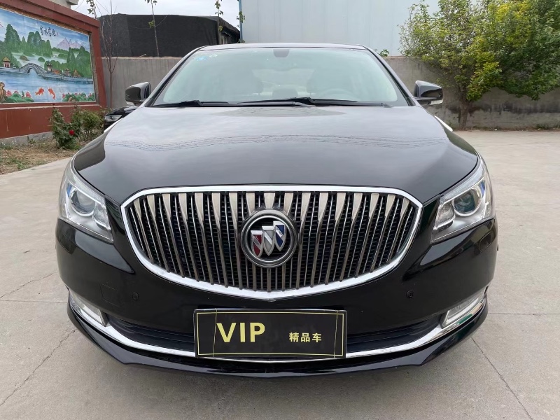 潍坊13年别克君越1