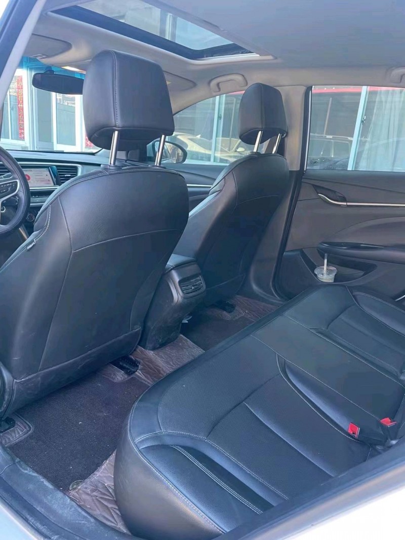 邯郸21年别克英朗6