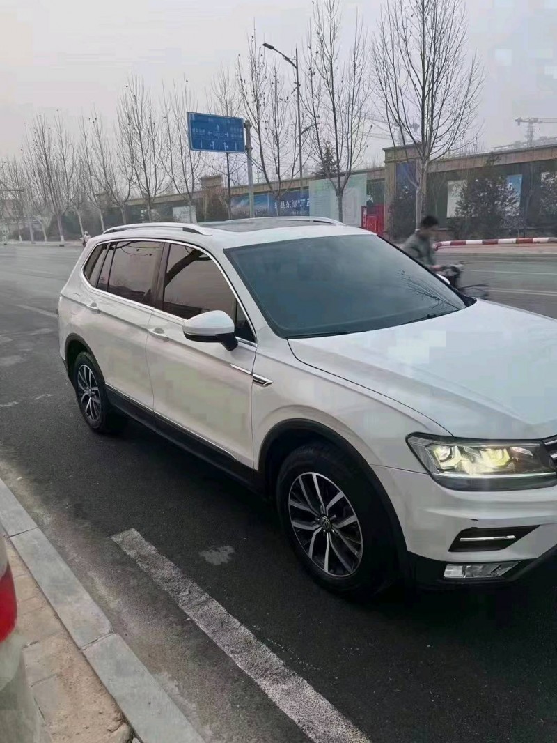嘉兴17年大众途观L4