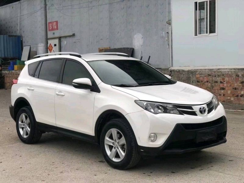 梧州13年丰田RAV4荣放6
