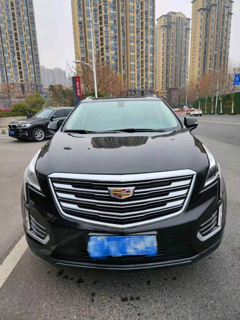 宜昌17年凯迪拉克XT59