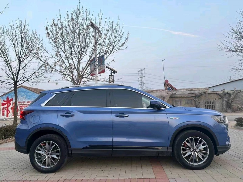 天津19年SWM斯威汽車G013