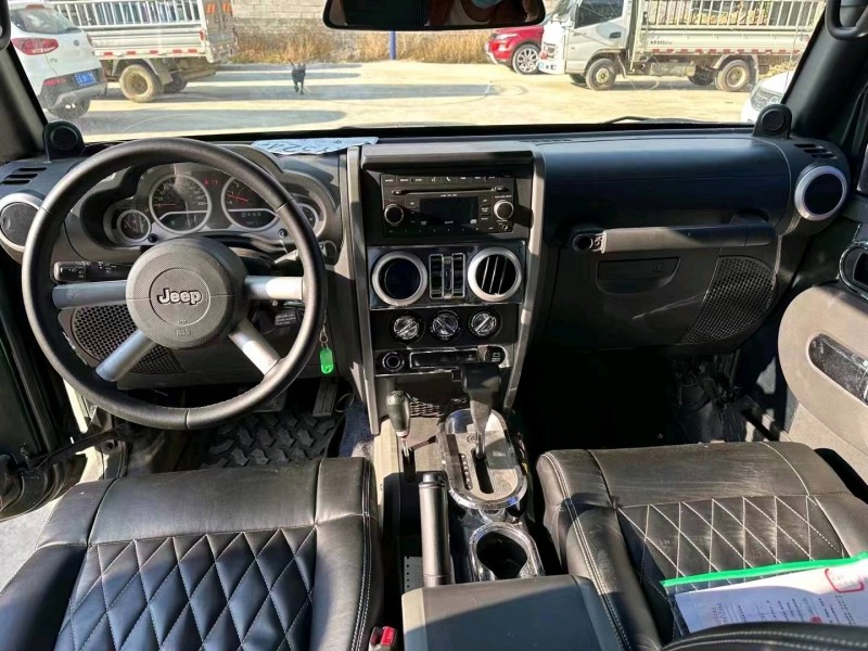 北京10年Jeep牧马人6