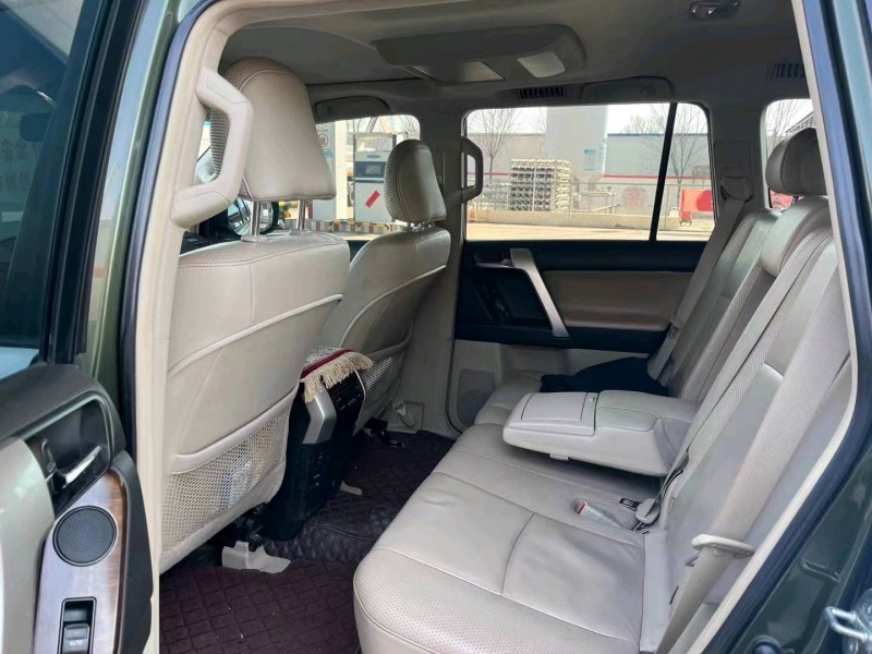 邯郸11年丰田凯美瑞9