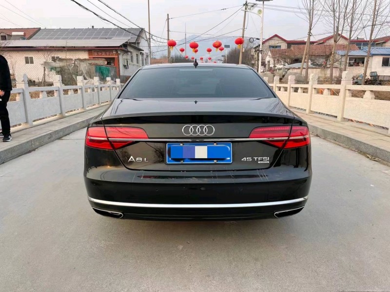 枣庄17年奥迪A8L8