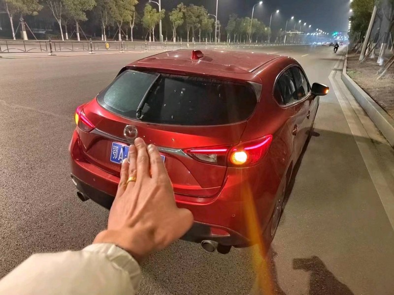 宜昌15年马自达昂克赛拉6