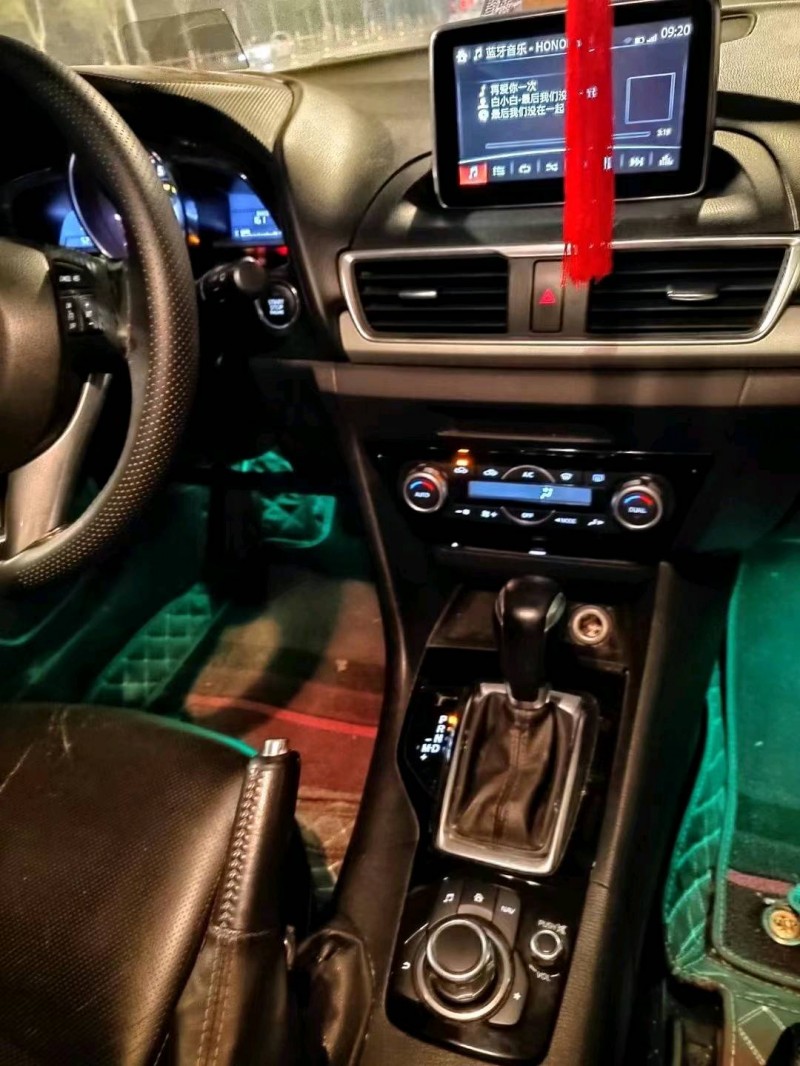 宜昌15年马自达昂克赛拉2