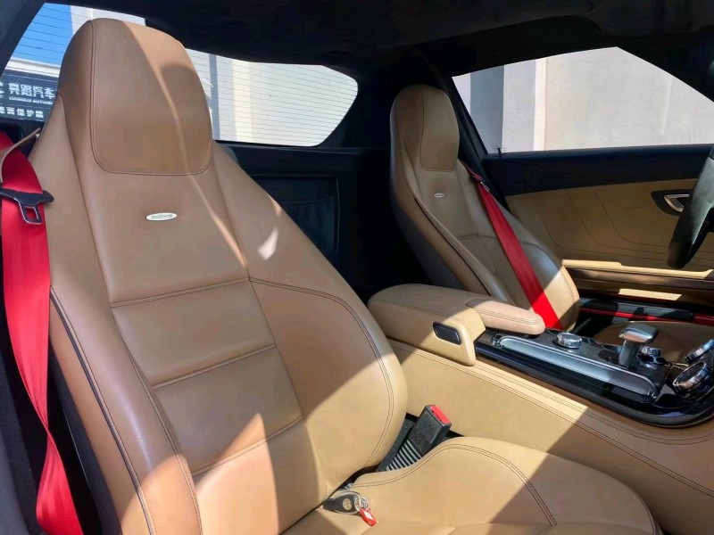 广州11年奔驰AMG3