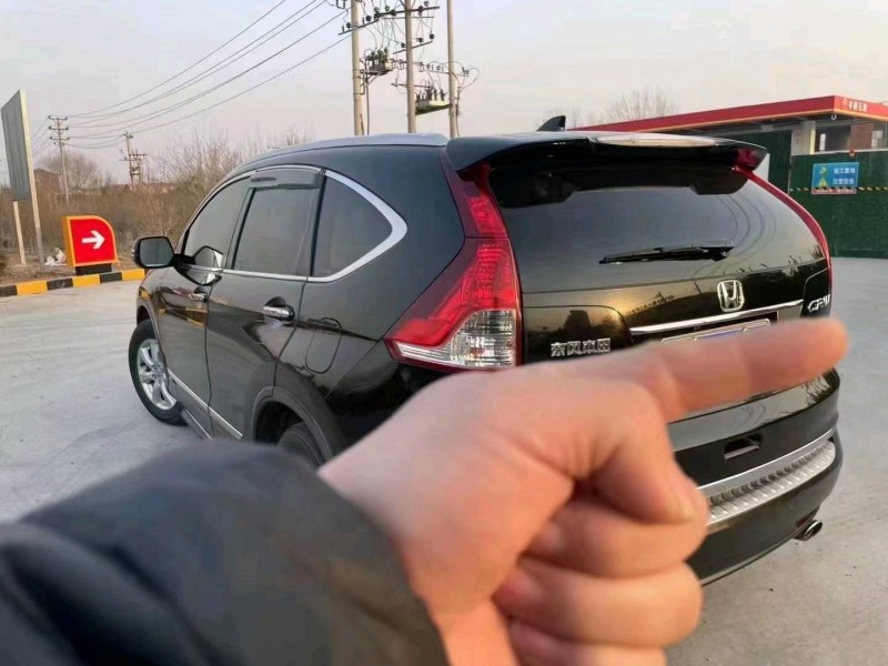 宜春12年本田CRV4