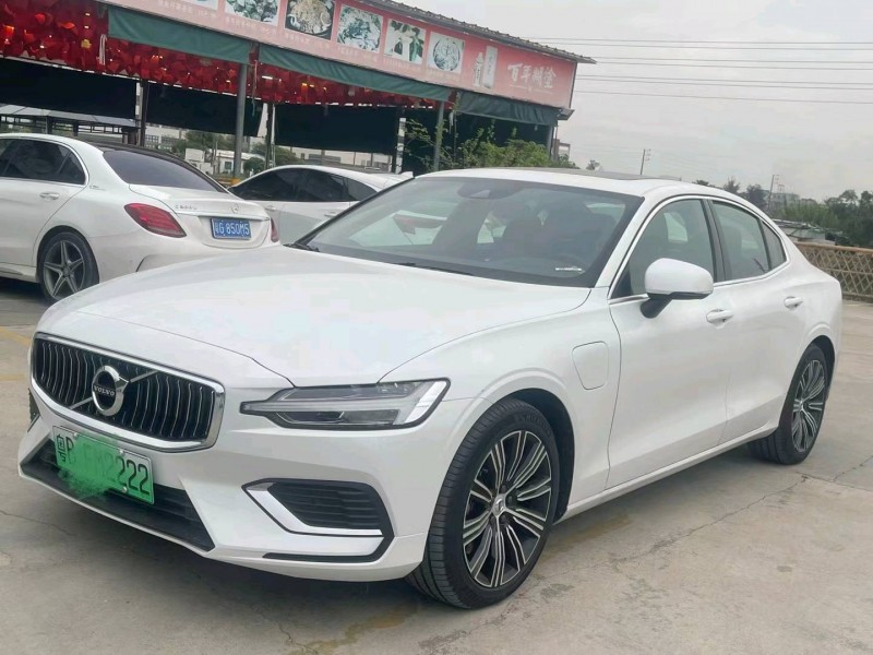 中山21年沃尔沃S60L2