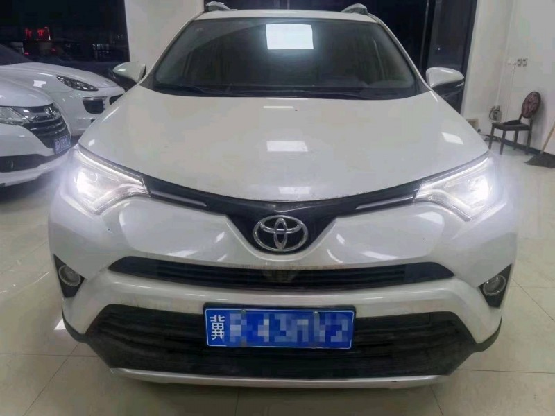 邯郸17年丰田RAV41