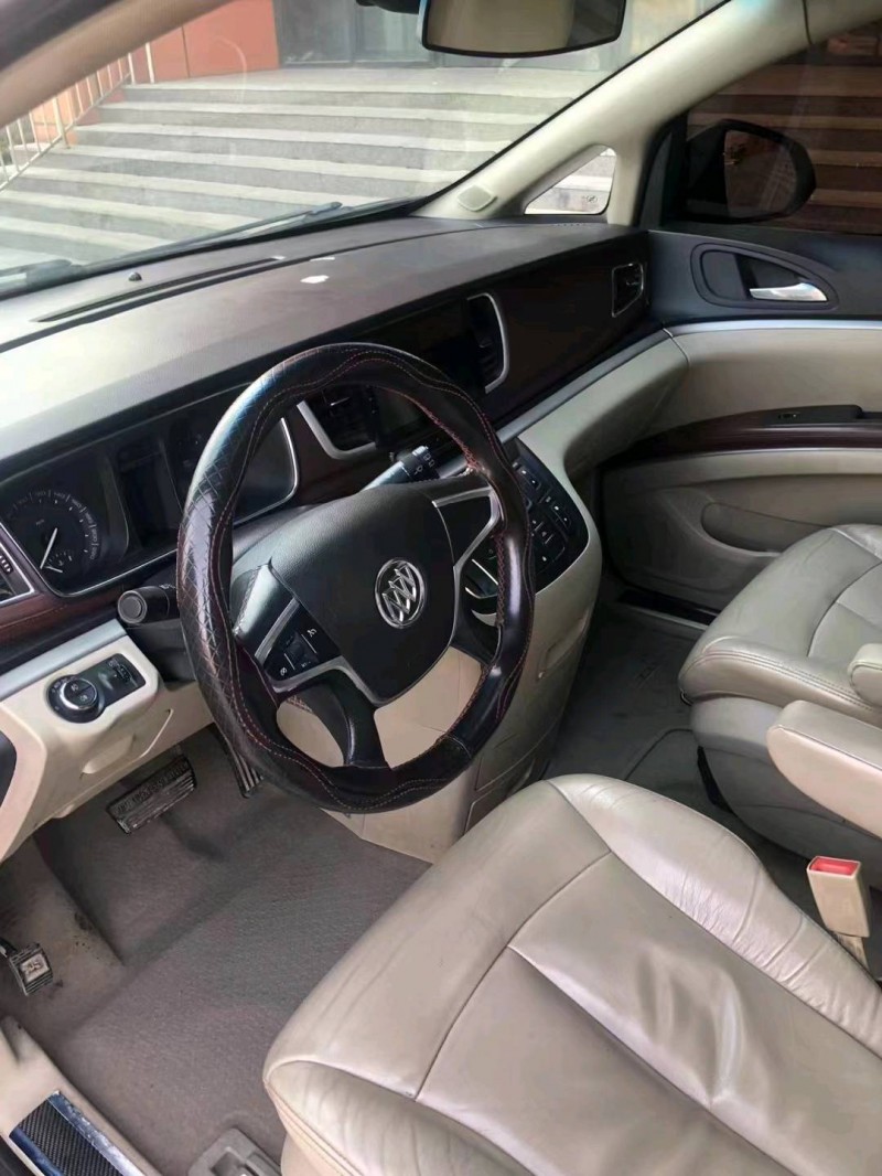 枣庄16年别克GL85