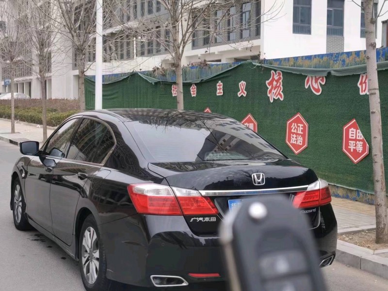 邯郸15年本田雅阁3