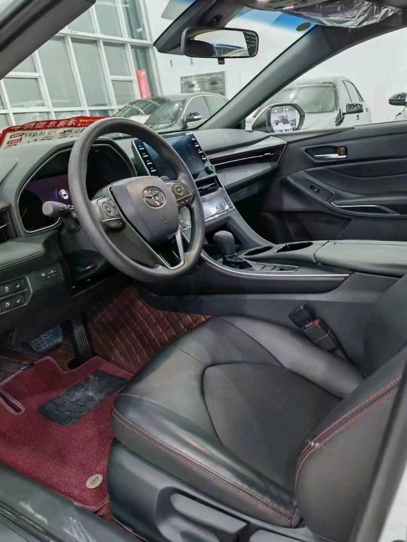 邯郸22年丰田亚洲龙3