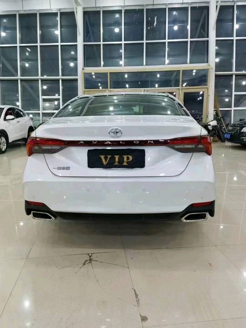 邯郸22年丰田亚洲龙4