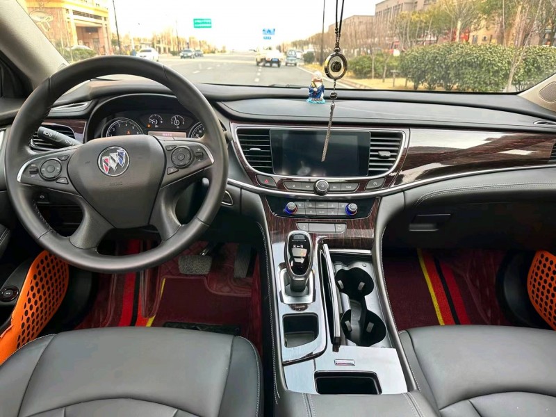 合肥21年别克君越7