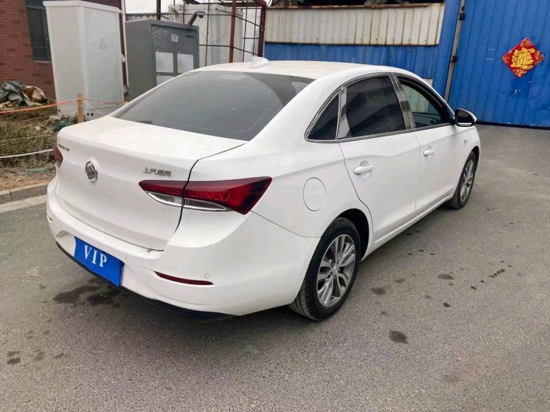 徐州17年别克英朗2