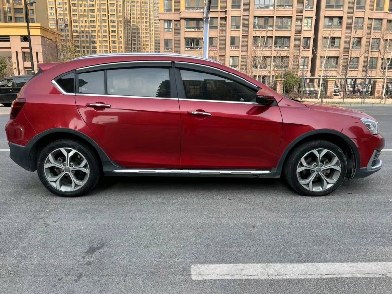 合肥18年吉利S13