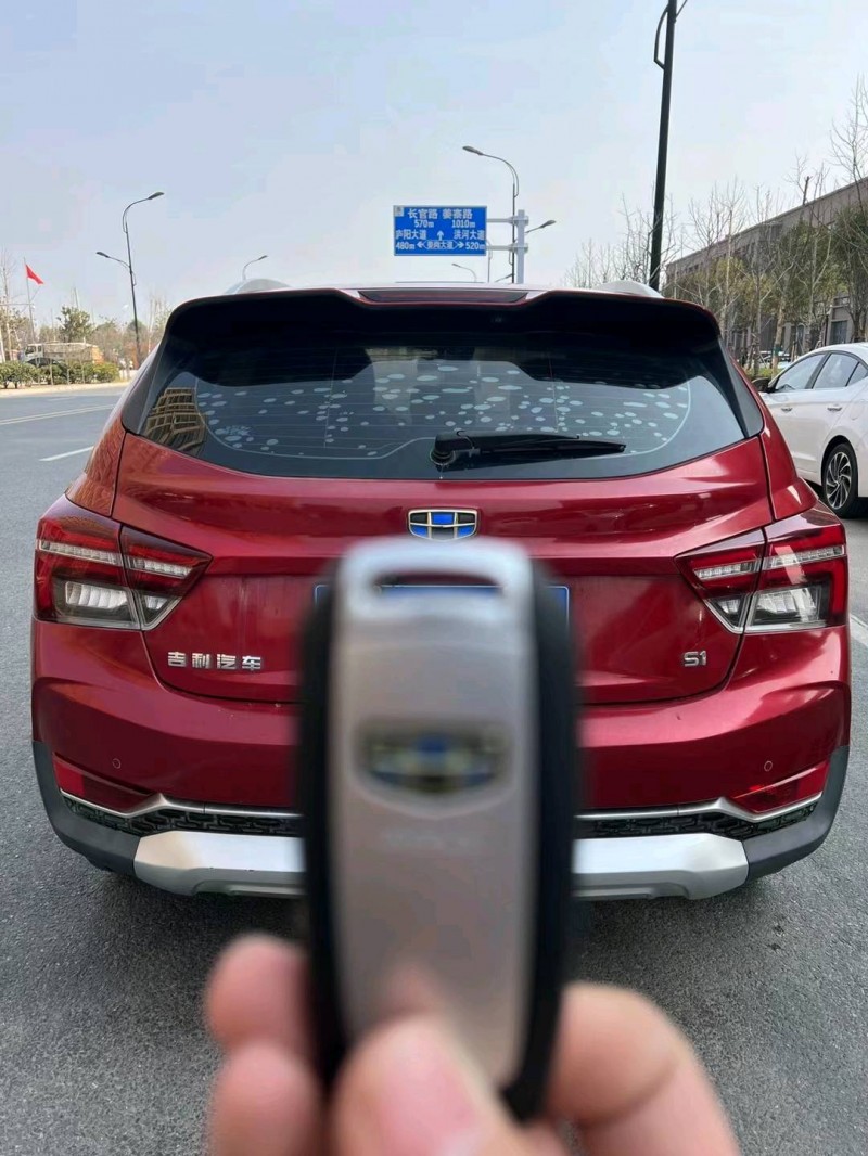 合肥18年吉利S15