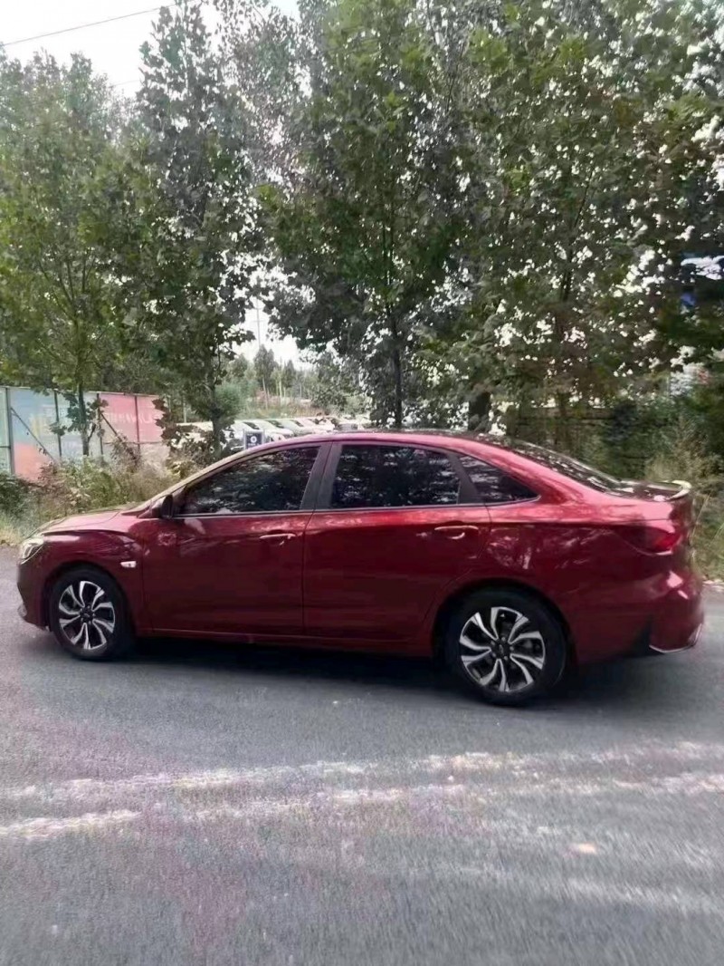 北京20年雪佛兰科鲁泽8