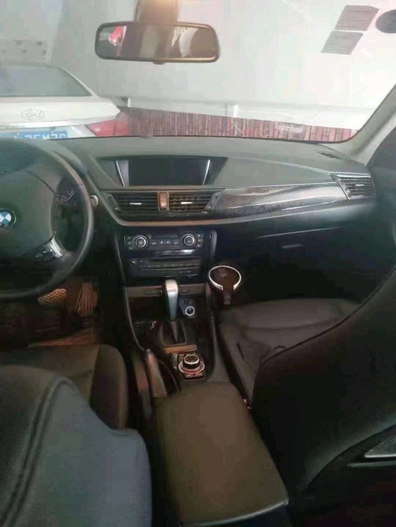 北京12年宝马X15