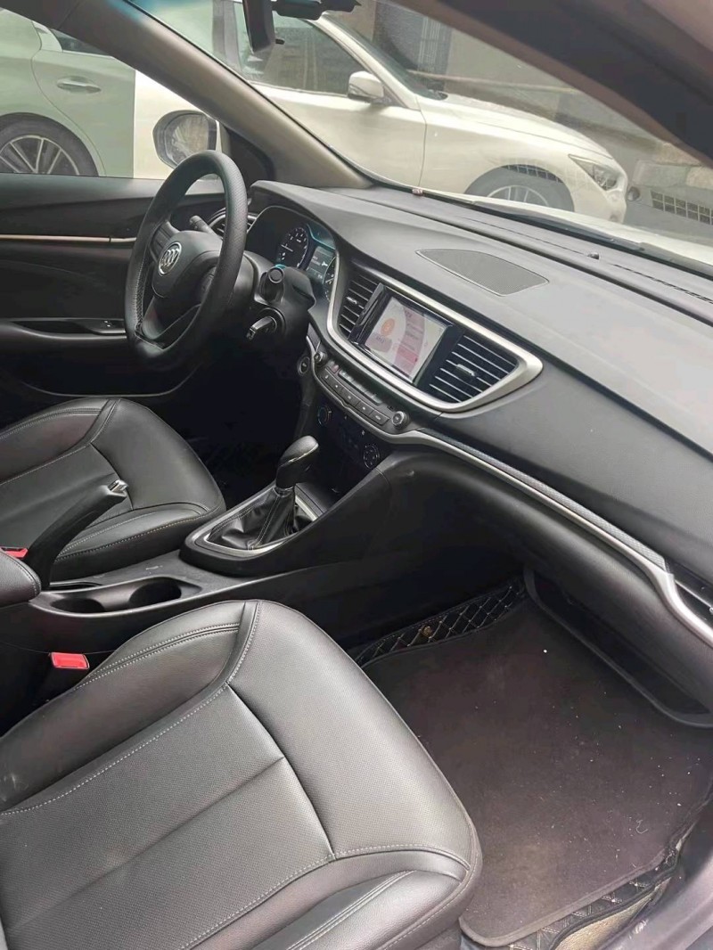 北京22年别克英朗3