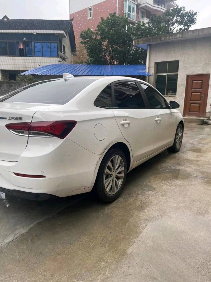 北京22年别克英朗1