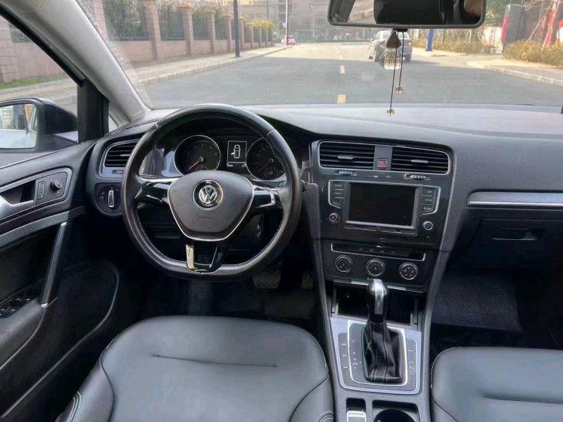 淮南17年大众高尔夫6