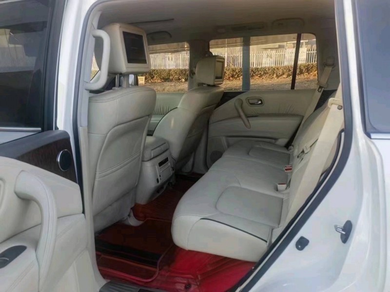 邯郸17年日产途乐5