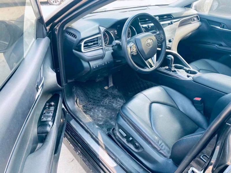 济南21年丰田凯美瑞4