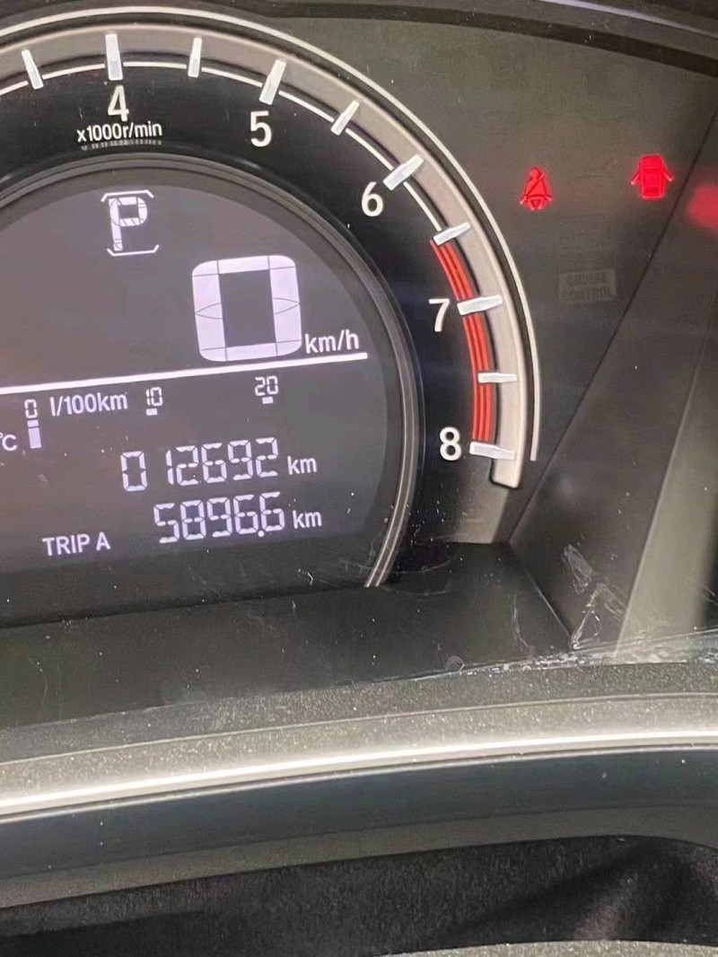 枣庄22年本田CRV4