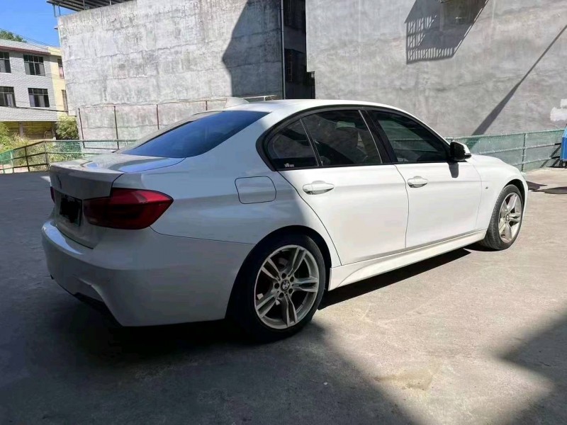 宜昌17年宝马3系7