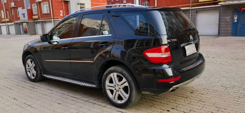 东营10年奔驰ML6