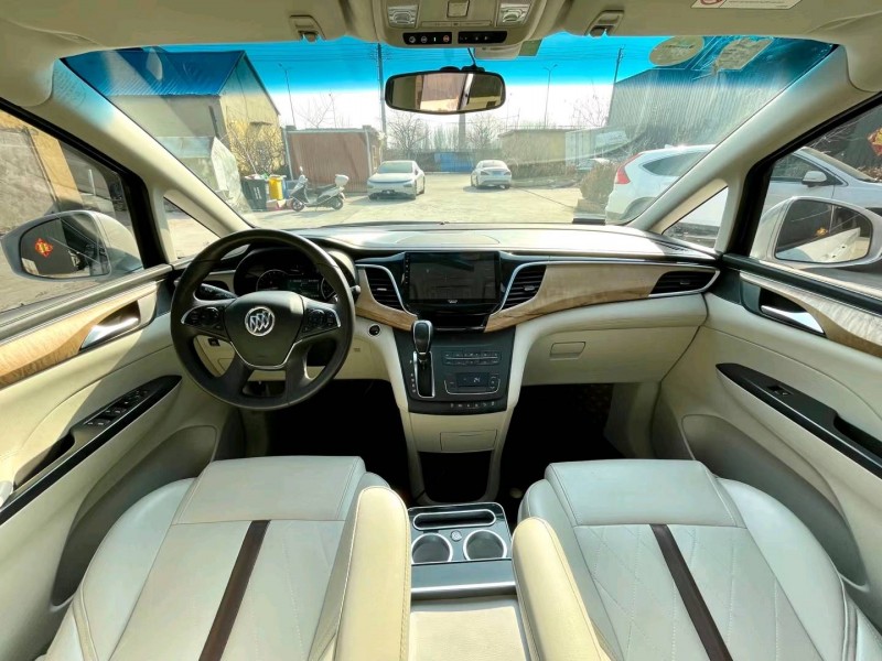 临沂18年别克GL86