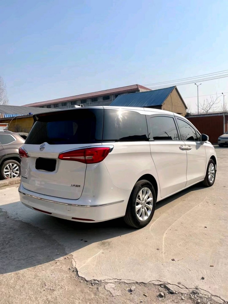 临沂18年别克GL89