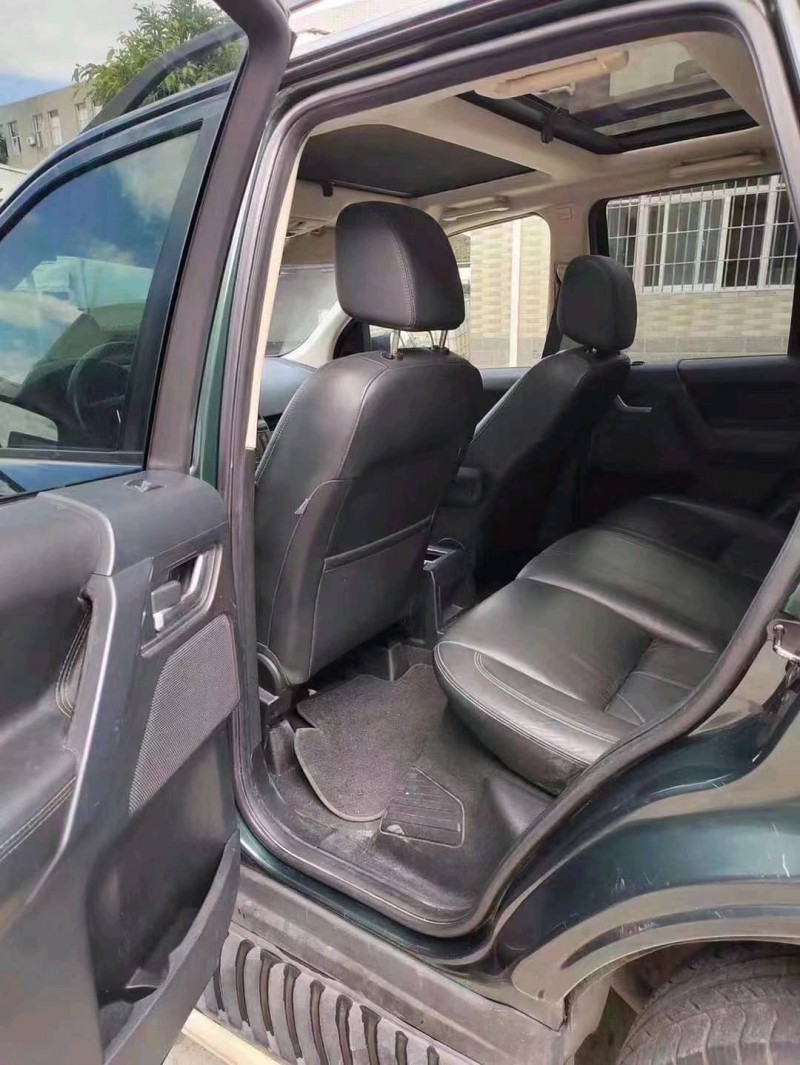 珠海11年路虎神行者3