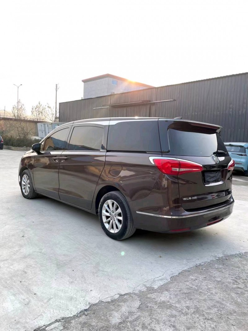 临沂17年别克GL88