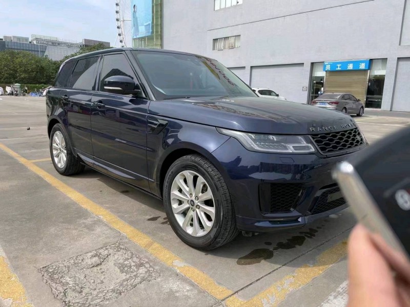 珠海19年路虎揽胜运动4