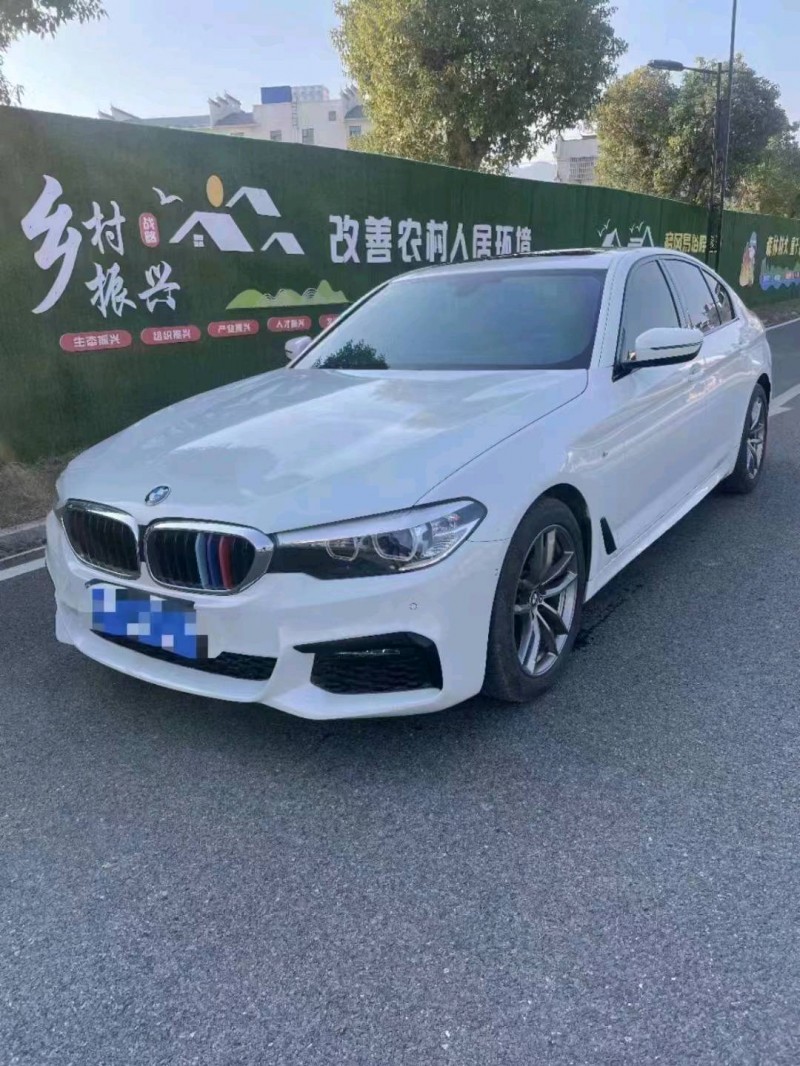 宜春19年宝马5系3