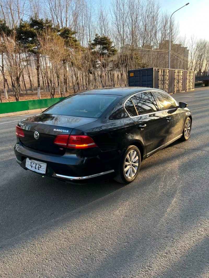 沈阳14年大众迈腾4
