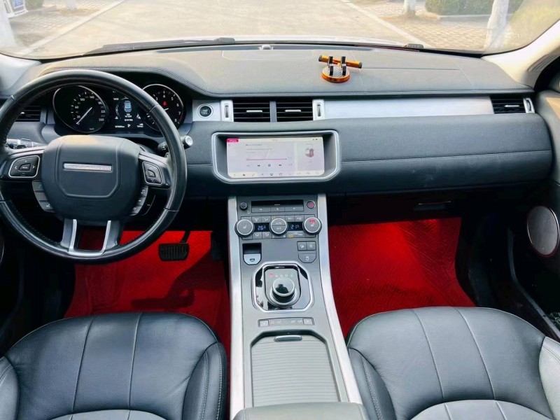 枣庄20年路虎极光2