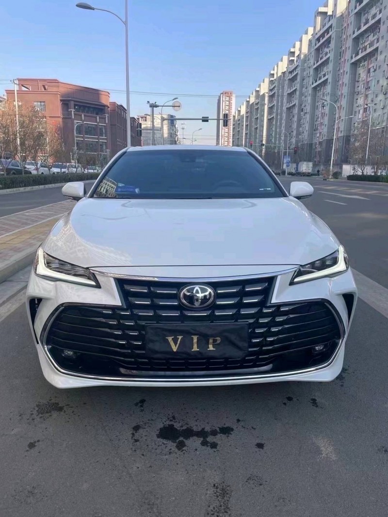 邯郸22年丰田亚洲龙8