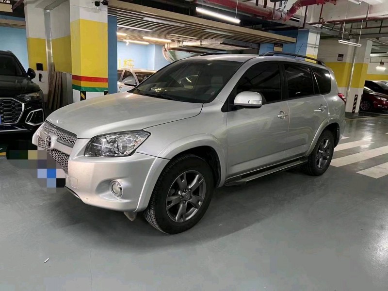 邯郸13年丰田RAV45