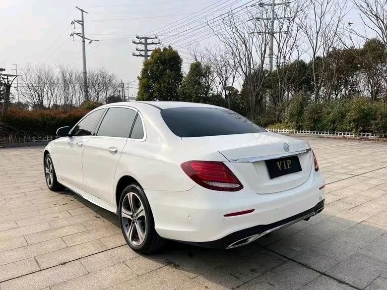 盐城19年奔驰E8