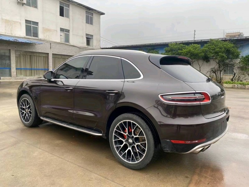 广州16年保时捷Macan2